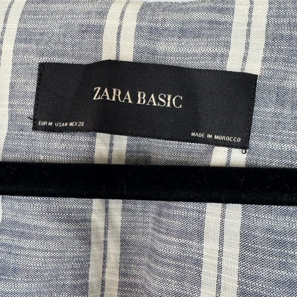 ZARA Basic Striped Bell Sleeve Jacket โ Size M - Picture 5 of 16